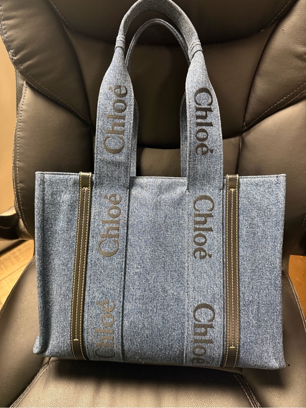 Chloe woody tote
